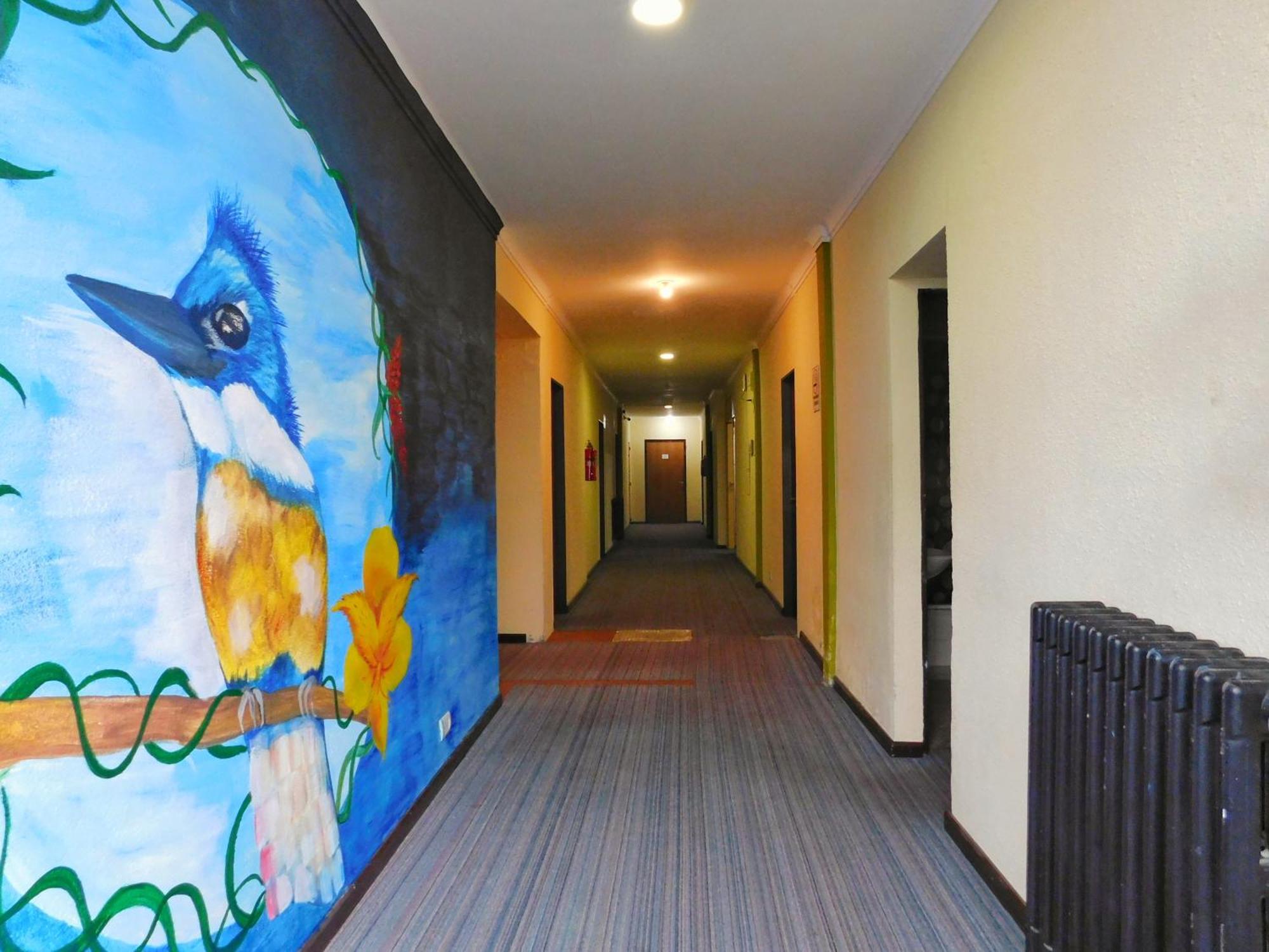 Hostel Arrayan Bariloche Exterior photo