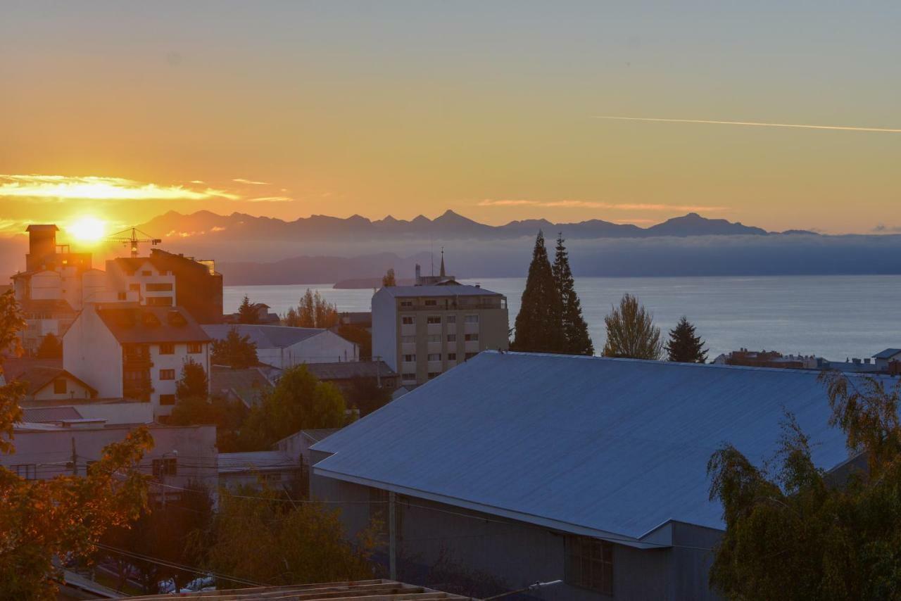 Hostel Arrayan Bariloche Exterior photo